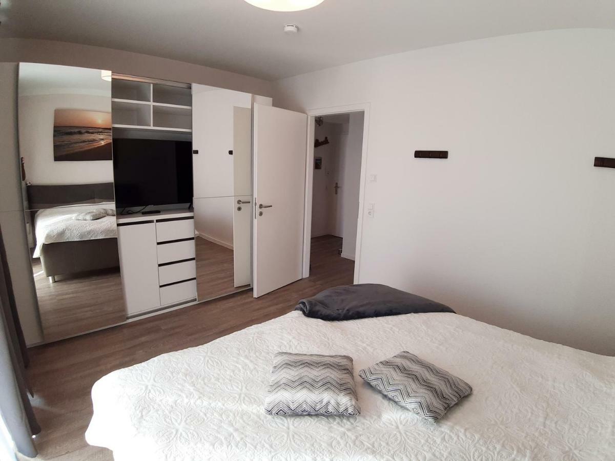 Ferienwohnung Strandraeuber Glowe Exterior photo